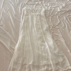 urban outfitters white maxi dress